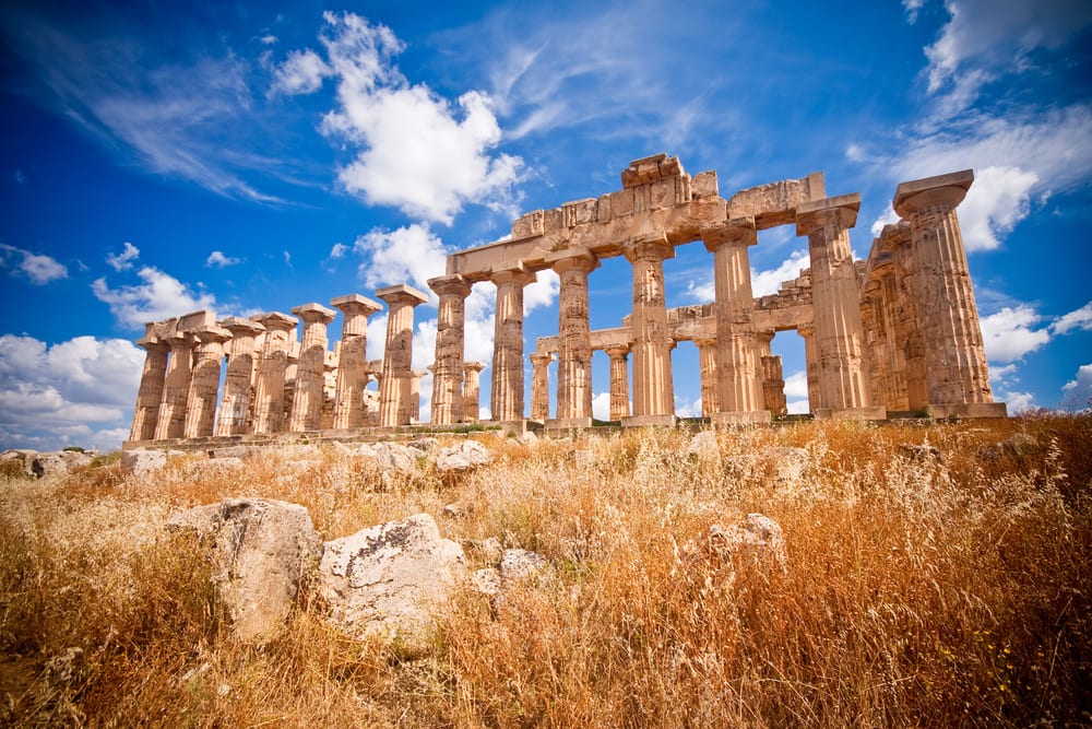 シチリア島の古代ギリシャの寺院