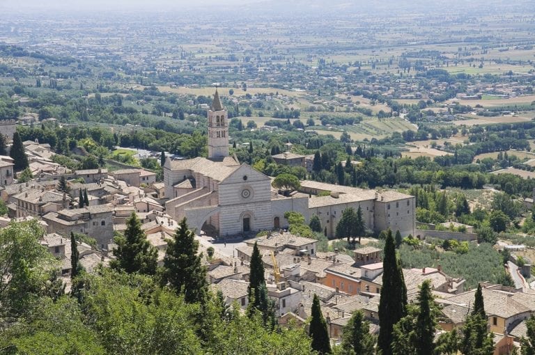 best time to visit assisi italy