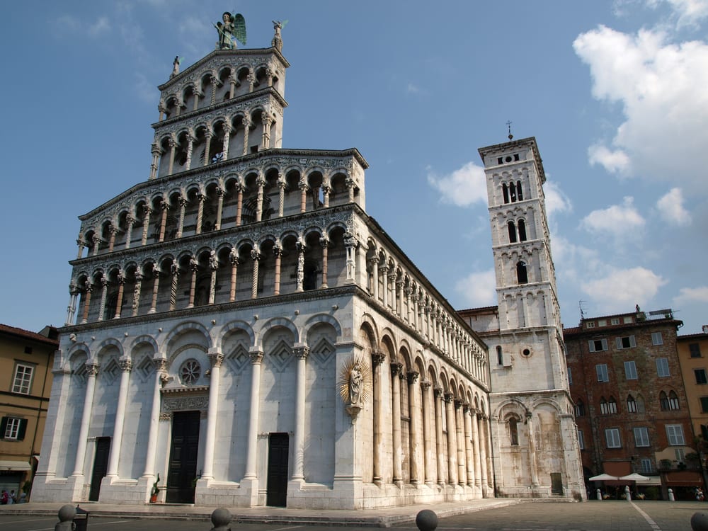 San Michele ở Foro, một trong nhiều tòa nhà đẹp của Lucca