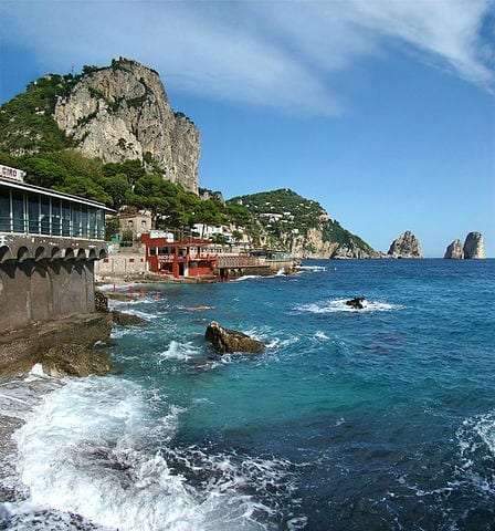 Marina Piccola in Capri town. Photo by Tango7174 (Wikimedia Commons)