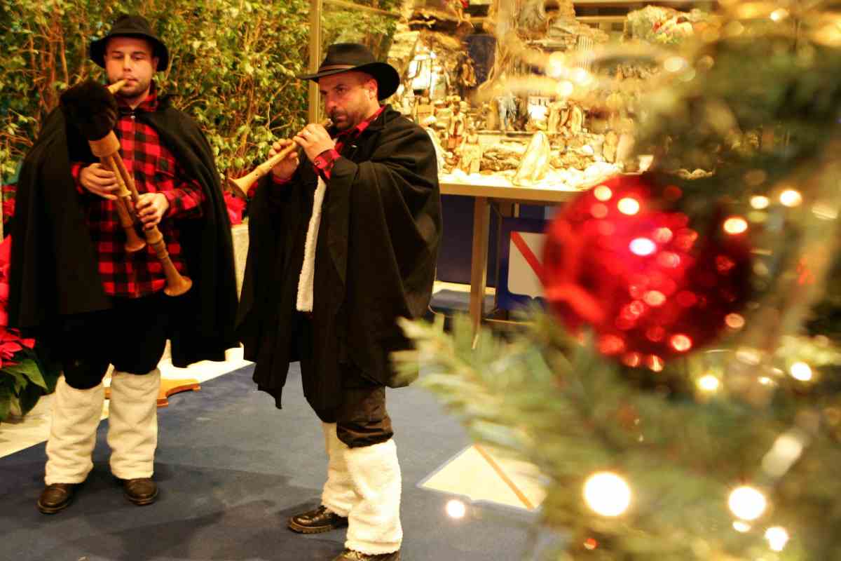 two zampognari bagpipe players who come to play in the christmas markets with the carol singers. this is one of the Chrsitmas traditions in Italy, 