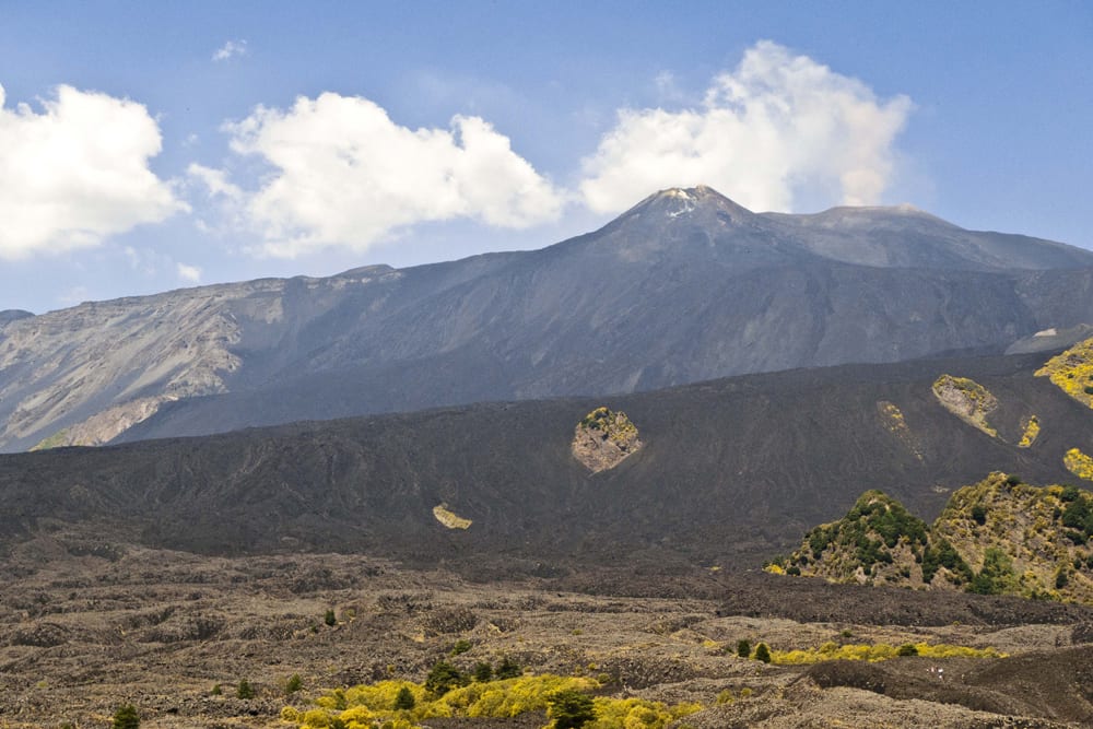 is mount etna a tourist attraction