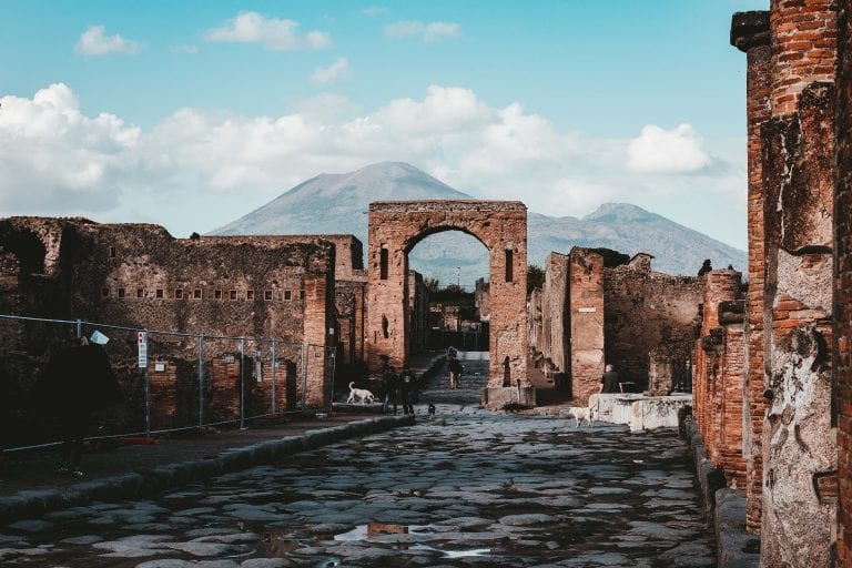 pompeii visit