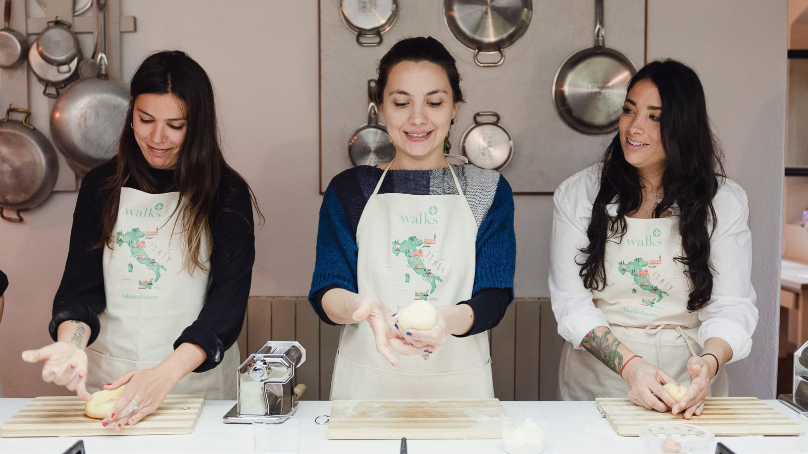 Making fresh pasta is one of the best things to do in Rome!