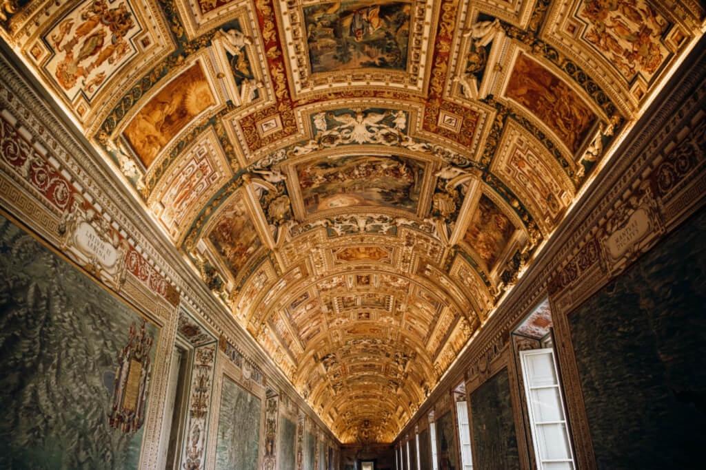 10 Fascinating Facts About Vatican City: The World’s Smallest State