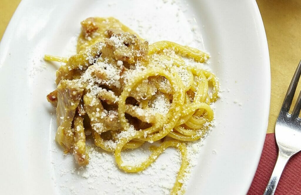 A plate of carbonara pasta