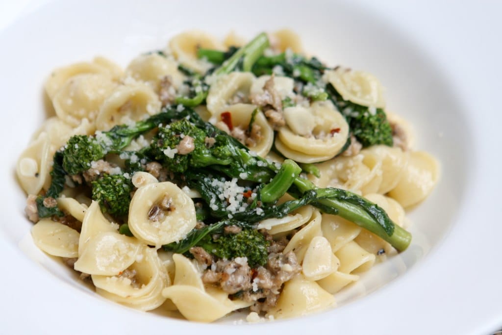 pasta with veggies and meat