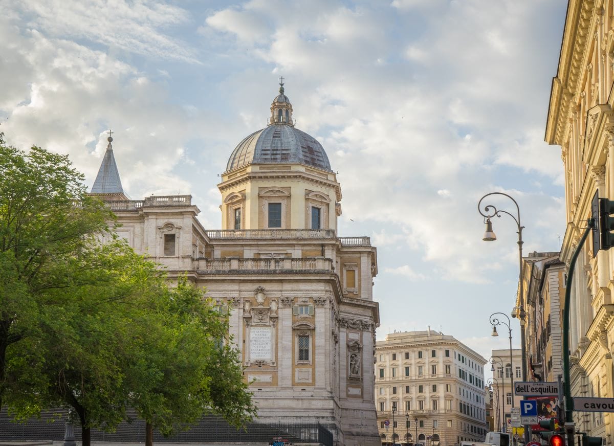 church in the city