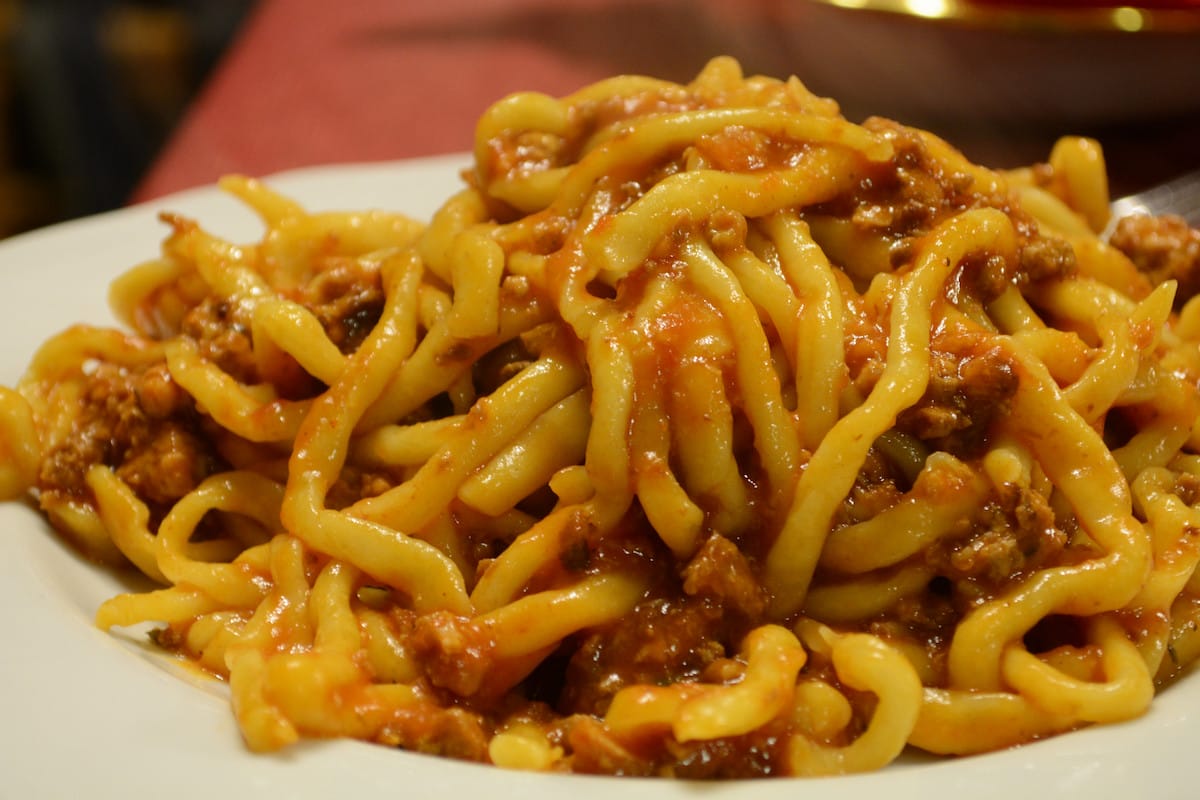 plate of pasta ragu