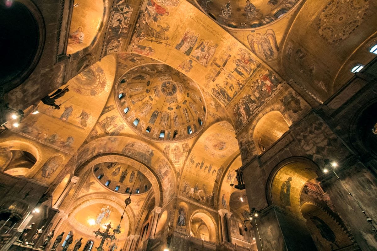 Tour St. Mark’s Basilica
